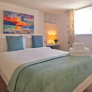Upper Rock - Guest house Brighton